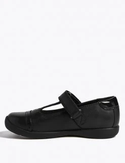 M&S Collection Kids’ Leather T-Bar School Shoes (8 Small - 1 Large) 9 M&S Collection Kids’ Leather T-Bar School Shoes (8 Small - 1 Large) -SCHOOL UNIFORM Sales SD 04 T72 8654B Y0 X EC 1