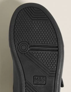 M&S Collection Kids' Leather Riptape School Shoes (8 Small-1 Large) 12 M&S Collection Kids' Leather Riptape School Shoes (8 Small-1 Large) -SCHOOL UNIFORM Sales SD 04 T72 8685B Y0 X EC 3