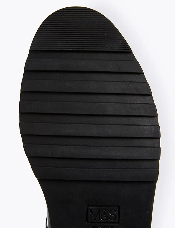 M&S Collection Kids’ Leather T-Bar School Shoes (13 Small - 7 Large) 7 M&S Collection Kids’ Leather T-Bar School Shoes (13 Small - 7 Large) - Image 5